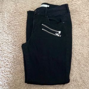 Black Jeans, With zippers